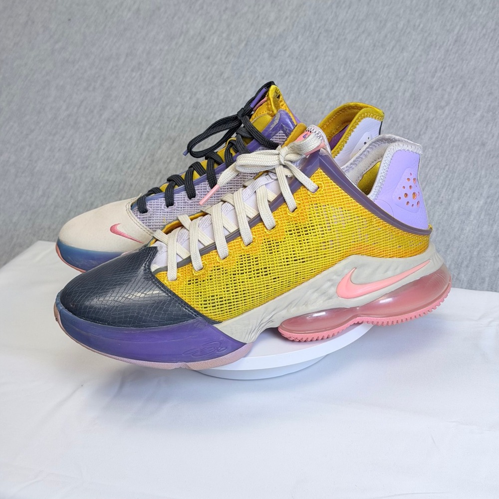 Nike LeBron 19 Low Mismatched Lilac Dutch Blue Mens 8.5 DO9829-500